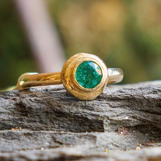 Headlight Emerald Solid 14K
