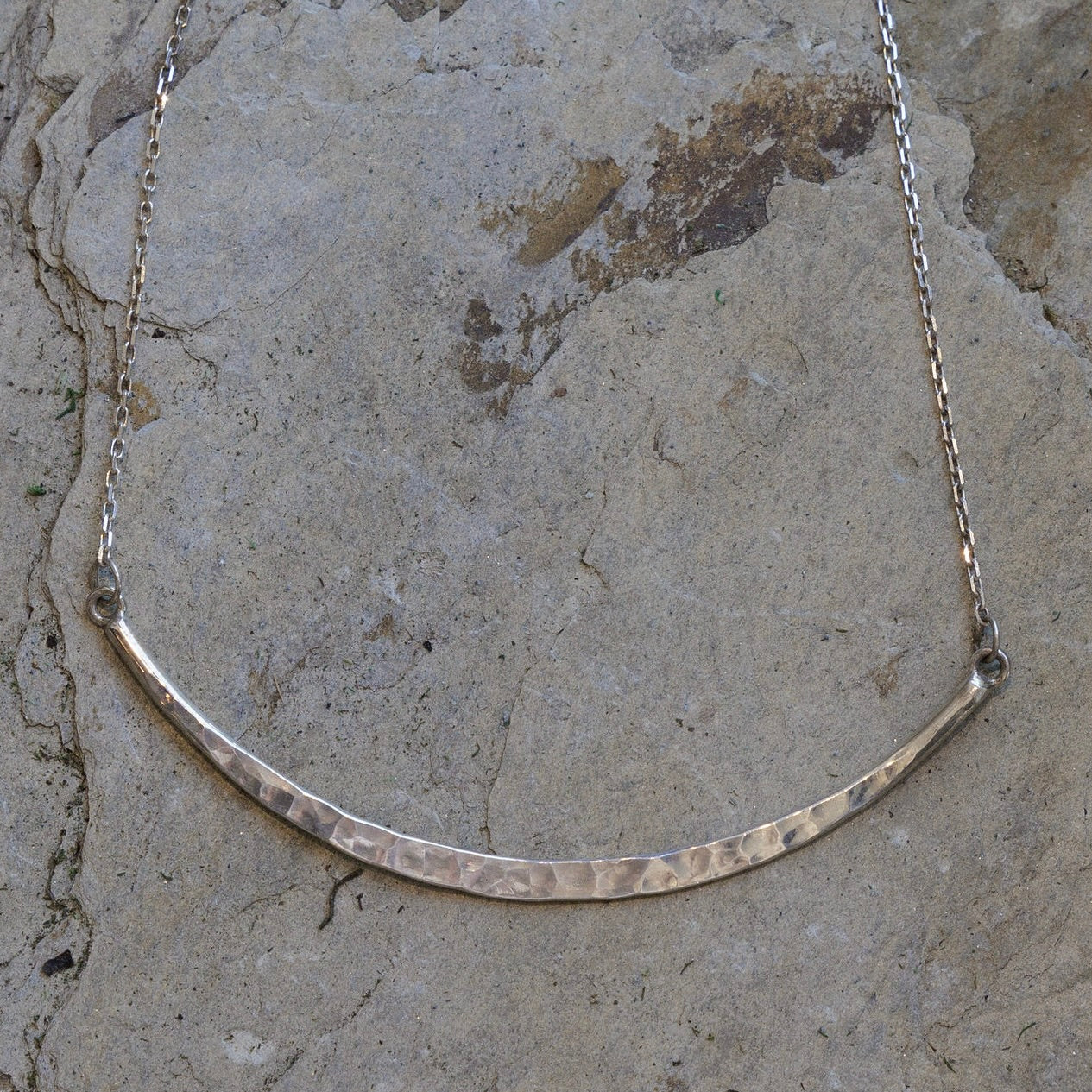 Curve Necklace Petite