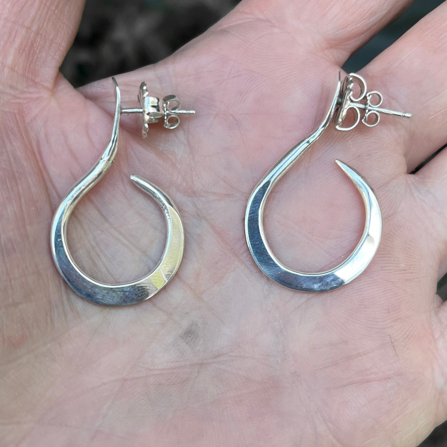 B.Lang - Single Match Small Cleo Hoop