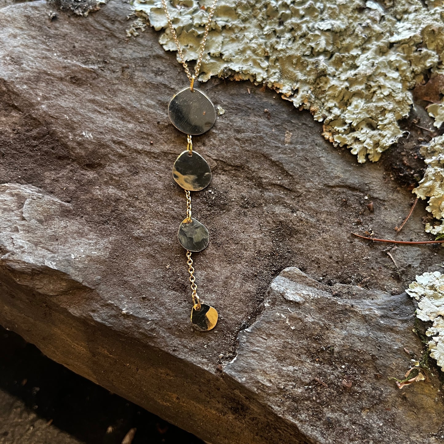 Descending Drop Necklace - Solid 14K Gold