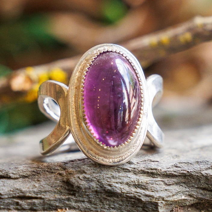 Mystic Oval Amethyst Ring