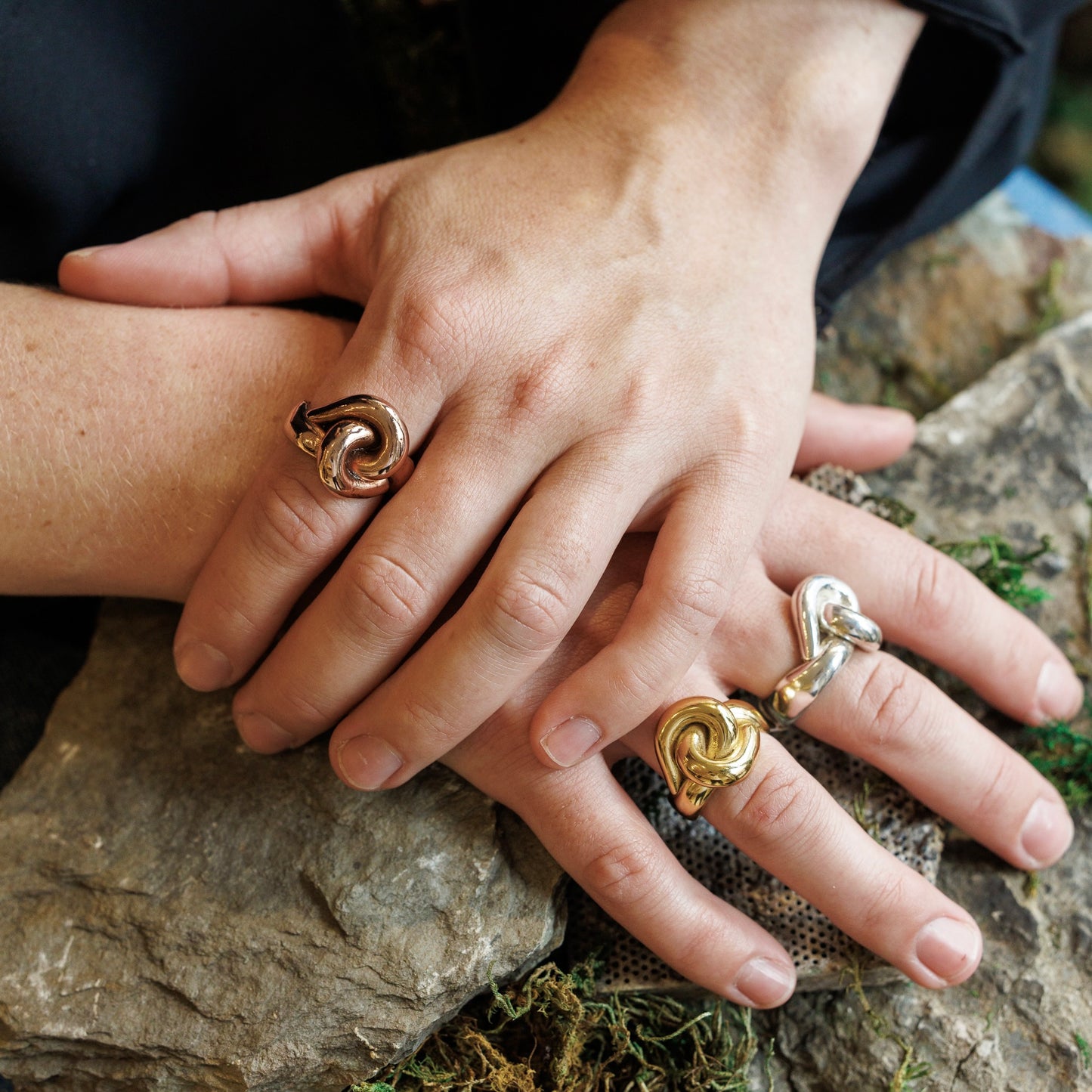 Large Knot Ring