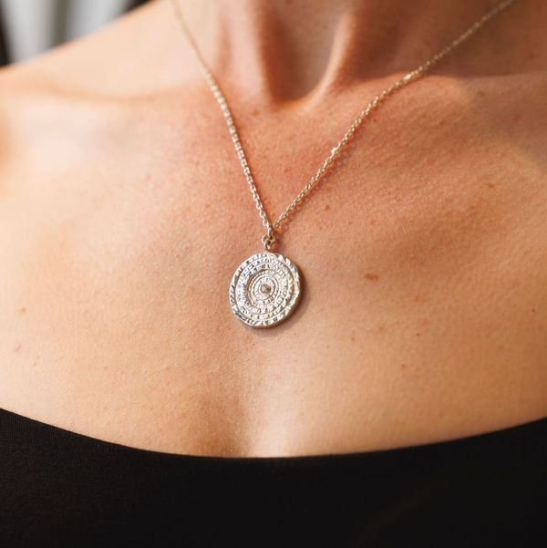 Still Perfect Medium (with Diamond) Necklace