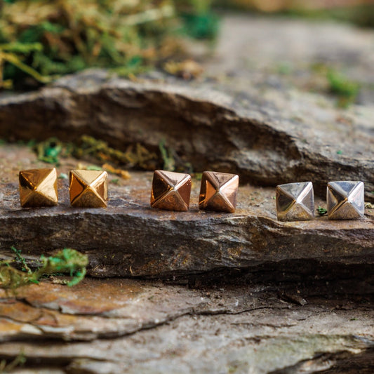 Pyramid Studs