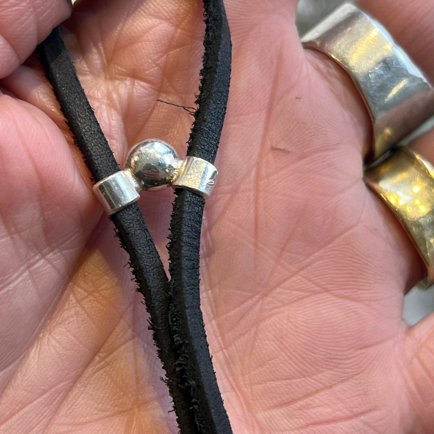 Loves Me Flint Arrowhead