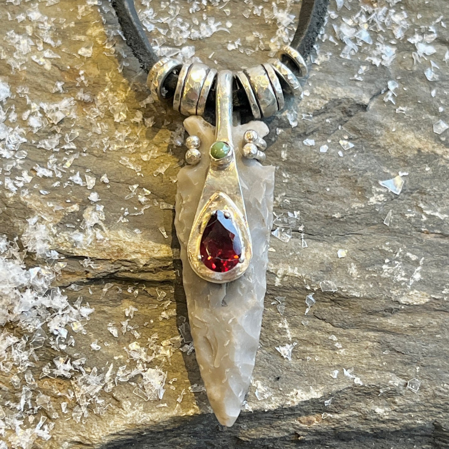 Loves Me Flint Arrowhead