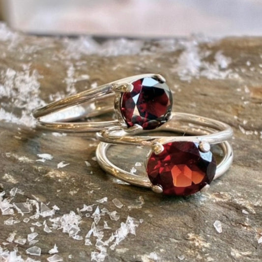 Easy Glam Garnet Ring