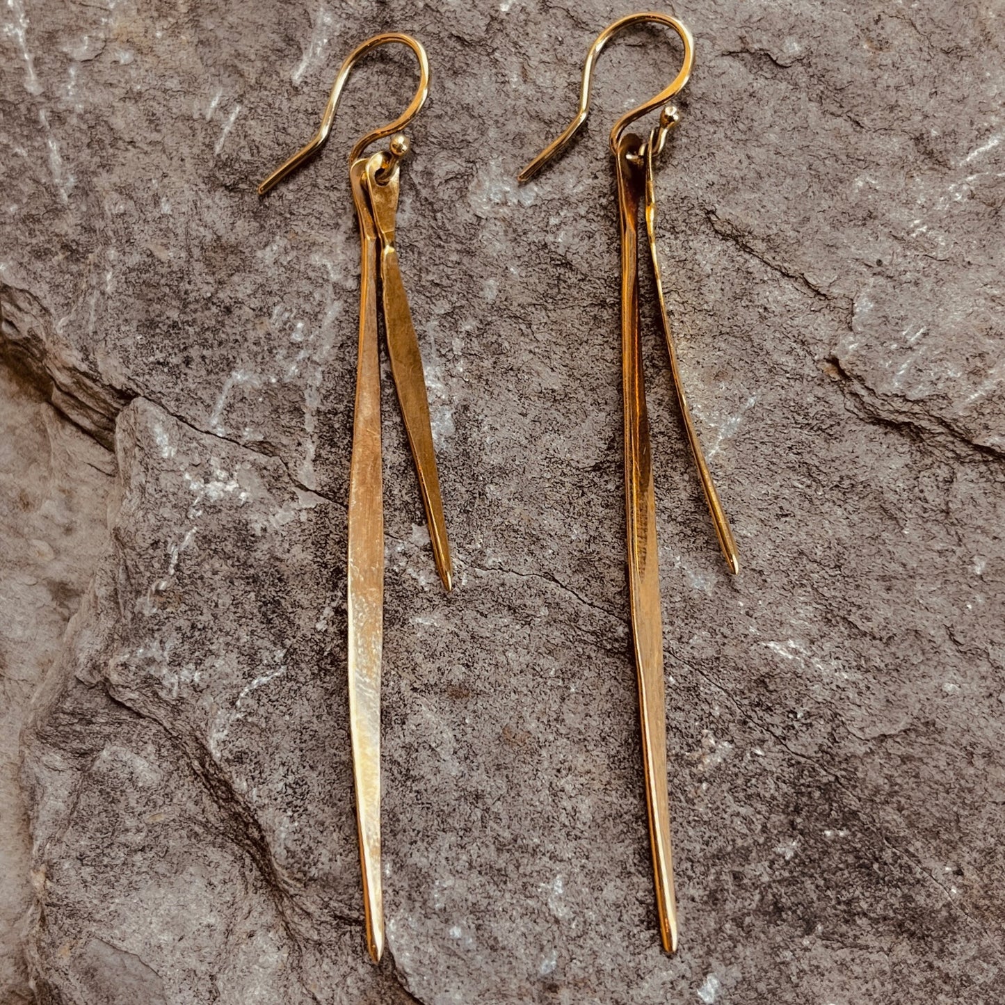 2 Feathers Solid 18K Gold