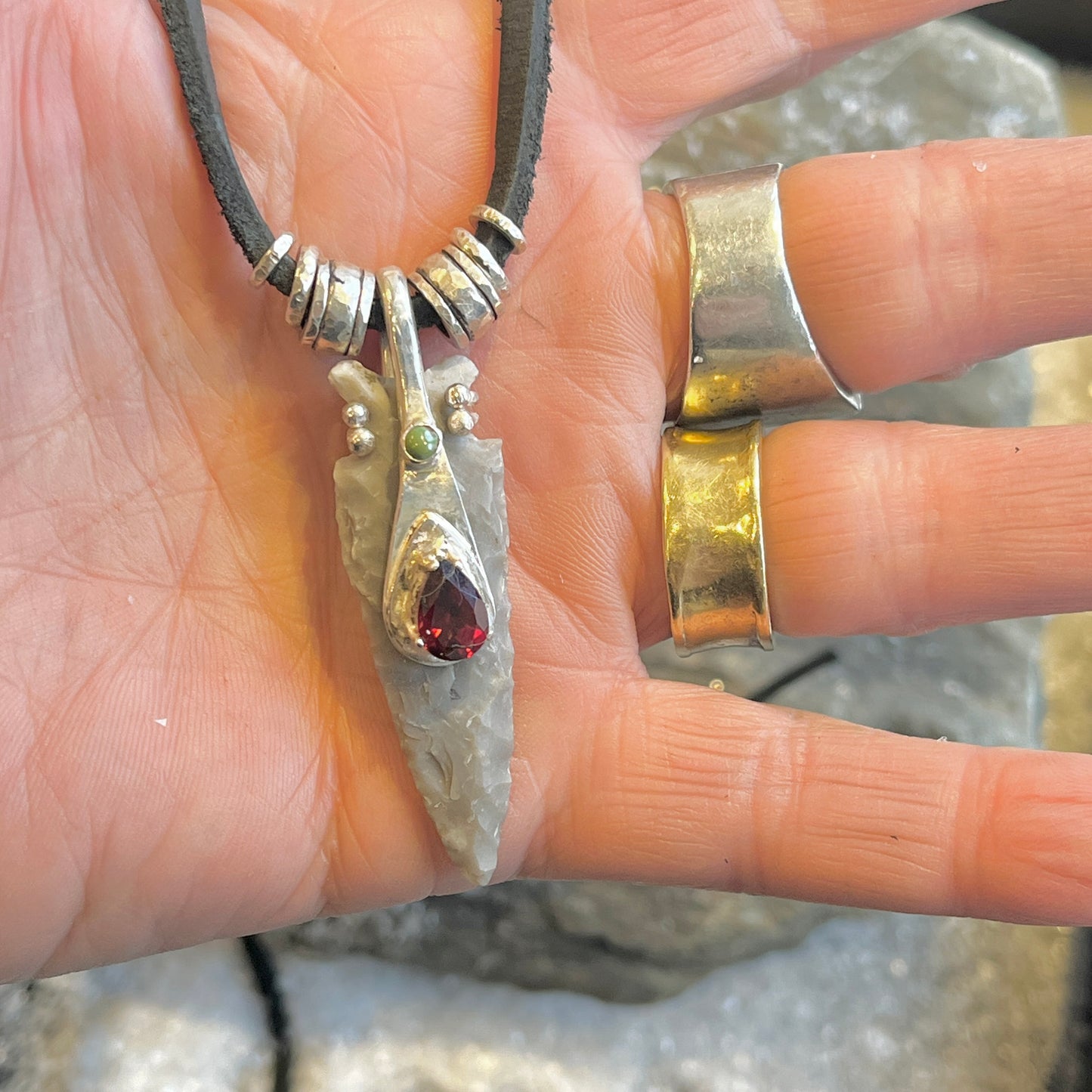 Loves Me Flint Arrowhead