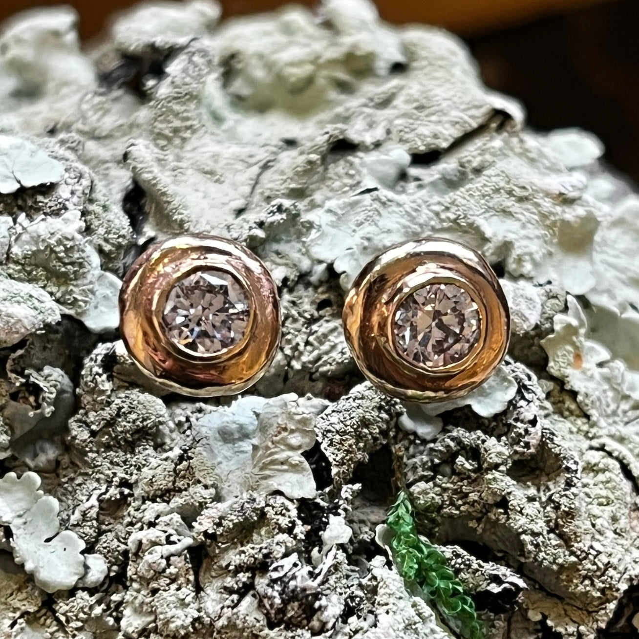 Headlight Studs Small - Solid 14K with Diamonds